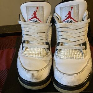 Air Jordan retro 4s